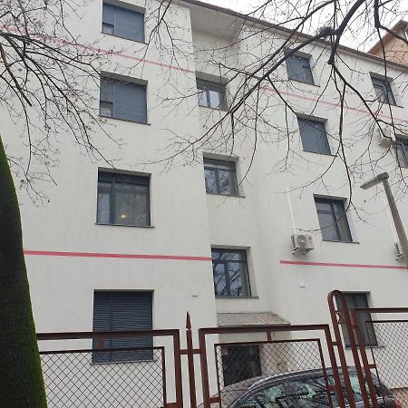 Rose Apartment Pětikostelí Exteriér fotografie